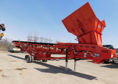 NEW EDGE MS80 with hydraulic folding direct feed hopper