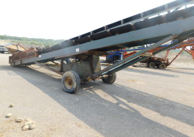 USED McCloskey 36" x 50' self powered stacker