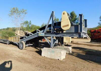48" wide x 30' dog leg conveyor for crusher discharge, with magnet stand
