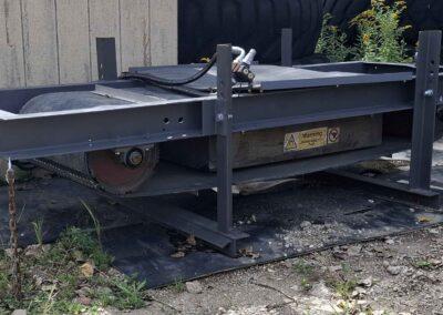 Master Magnets Limited cross conveyor magnet